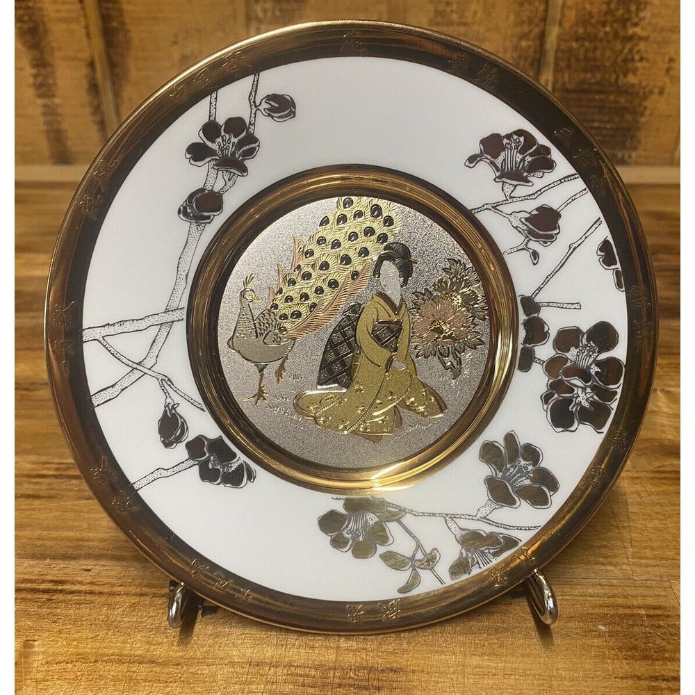 Hamilton Collection‎ Eternal Wishes of Good Fortune "Love" Geisha Peacock Plate